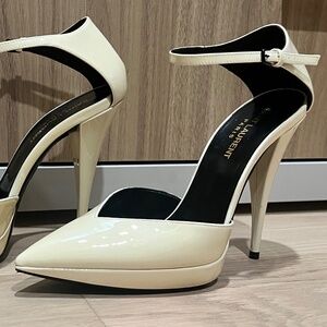 YSL Saint Laurent patent leather D’orsay pumps, color- cream, size- 37